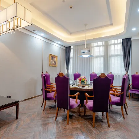 Peng'an Xiangru Heart Hotel (Xiangru Plaza)