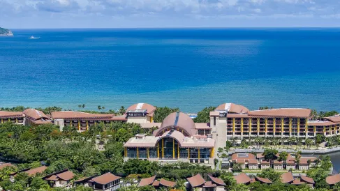 St. Regis Sanya Yalong Bay Resort