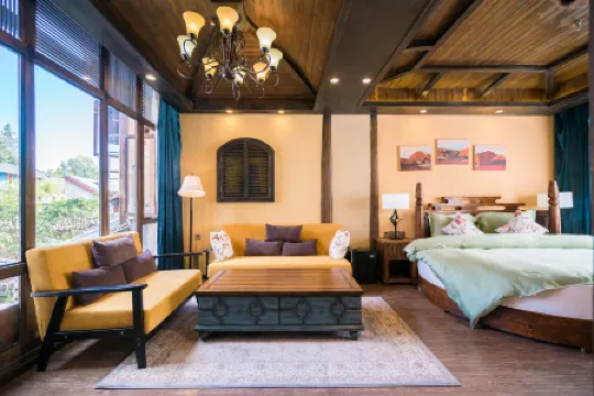 ลี่เจียง อลิซ บูทิก โฮเทล (Lijiang Alice Boutique Hotel)