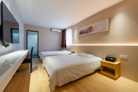Pebble Hotel (Xiamen Gaoqi Airport Hospital)