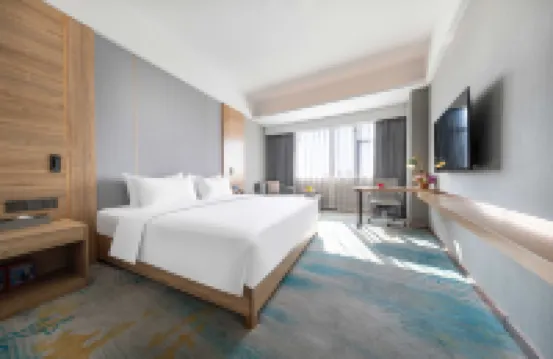 珠海華楓酒店（華髮商都萬雪滙店）