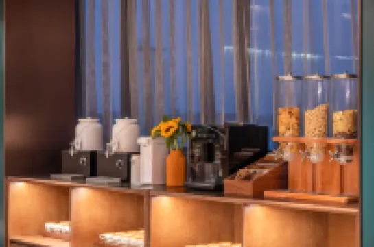 Orange Hotel (Shuyang Administration Center Branch)