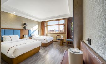Litang Horse Racing Hotel