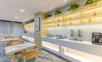 Hefei Jiuji Hotel (IKEA Haitang Subway Station Branch)