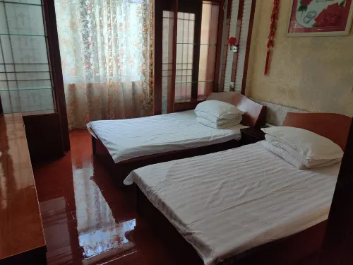Gaoyou Jiugang Restaurant Hotel