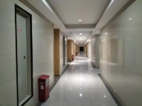 僑客臻品公寓（開平東滙城店）