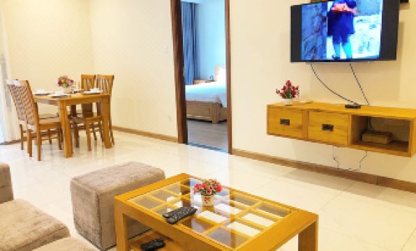 Luxury Apartment at Vinhomes Central #4