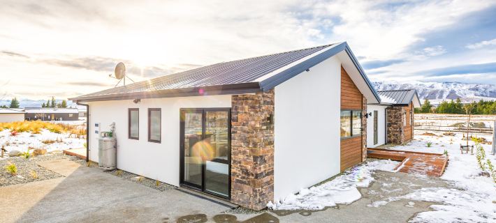 Mirror Lake Apartment Hotels in Lake Tekapo