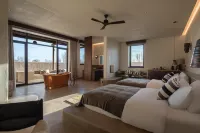 Natrail  · Peng  Homestay Hotels in Ejin Horo Banner