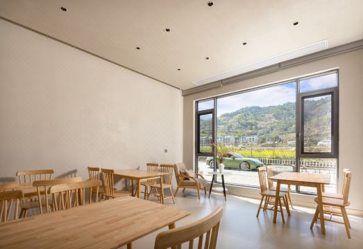 Wuyuan Qieting·Shanfengmeisu (Huangling Scenic Area Branch) Hotel Overview