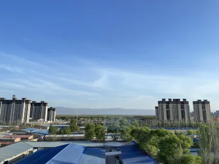 Huixian Jingshe B&B Отели рядом с достопримечательностью «Yingxian Wooden Pagoda»