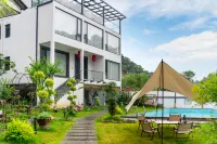 Anji Light bamboo House Homestay Hotels in Anji Meizi Bay Scenic Area