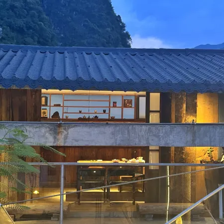Yunman Homestay (Zhenhong Sports Center)