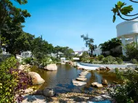 Listen to the sea shell holiday home (China's first beach shop) Hotels in Maoming
