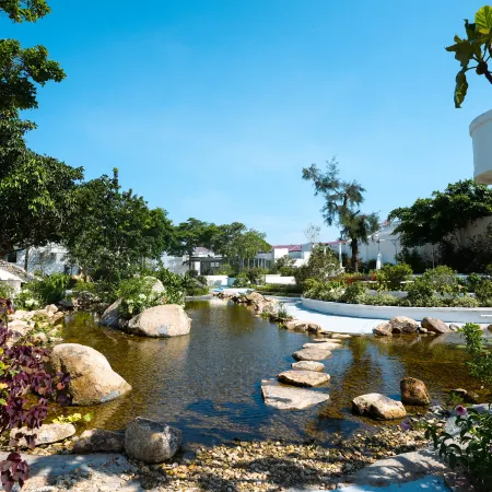 Listen to the sea shell holiday home (China's first beach shop)