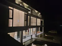 Yichang Yunlu · Jianjiang Boutique Stay (Three Gorges Family Scenic Area) Hotels near Three-Gorges Tribe Scenic Spot (Northwest Gate)