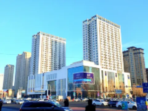 Yihua Homestay (Ice and Snow World Sunchuang Paradise Store) Hotels near Harbin New District Central Park