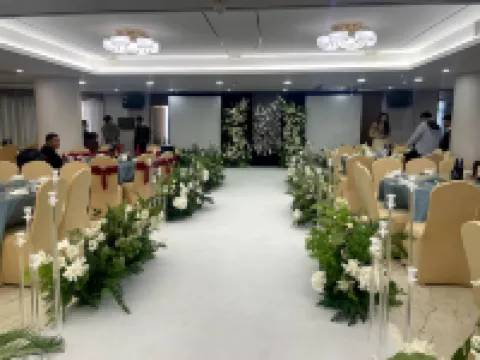 Yangguang Hotel Hotels in Pinghe