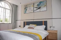Kunming Duoke Homestay (Yunnan Agricultural University) Hotels in Yunnan University of Finance and Economics Area