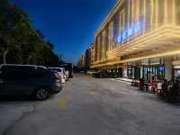 U-Me Hotel
