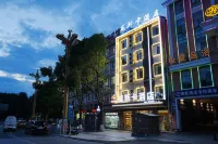 Weisika Hotel Hoteles cerca de Songyuan