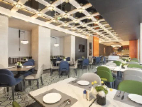 伊寧希爾頓歡朋酒店 伊寧市酒店