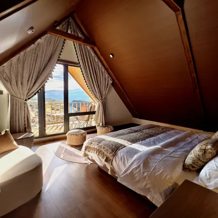 Beichen Homestay (Baihaba Scenic Area)