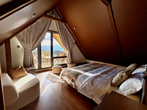 Beichen Homestay (Baihaba Scenic Area)