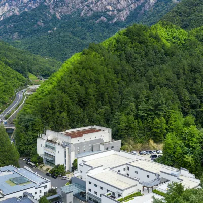 黃山雲頤湯泉飯店（黃山風景區湯口南大門店） 天都峰附近的飯店