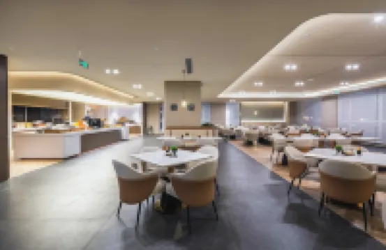 Atour Hotel (Weihai Urban Area Xingfu Gate)