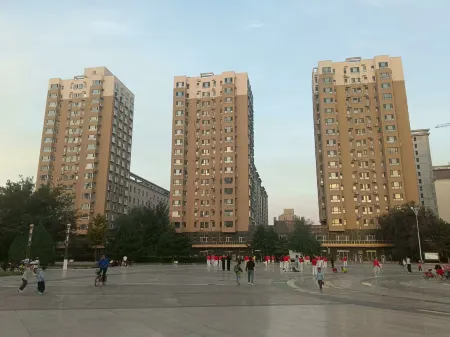 Shumei Homestay (Central Times Shopping Plaza) Отели в г. Юаньпин