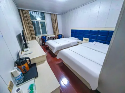 Juhao Hotel (Xining Dashizi Mojia Street Branch)