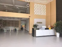 Zhuyu Qingfeng Homestay (Xingyi Sunshine Valley Resort Area) - Inns