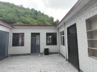 Yuelai Chinese Inn - Pet friendly