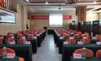 Yijia Business Hotel (Xincheng)