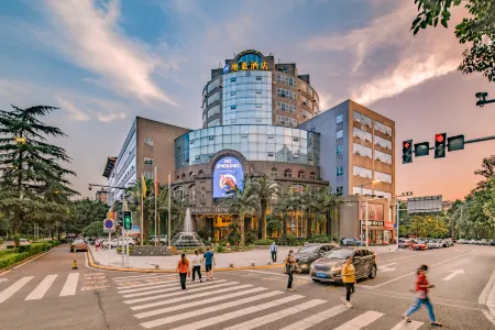Ourland Hotel