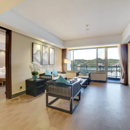 Minjiang Hotel