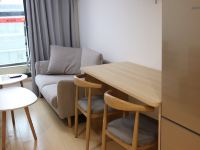 广州景程酒店式公寓 - 豪华复式大床房