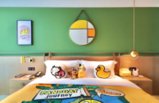 金熙ホテル ルーブル（貴陽竜洞堡空港双竜航空港経済区）