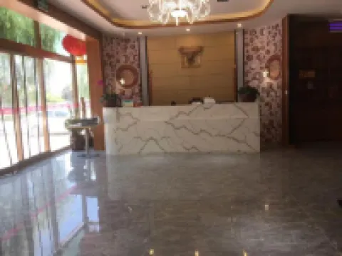 Blue Fish Hotel Chain (No. 3 Middle School Store, Dingxing Culture Square) Hotels in Dingxing