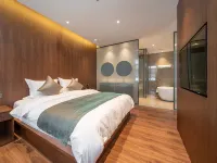 EZZI Hotel (Nantong Haohe Scenic Area Haierxiang Subway Station) Hotels in Nantong
