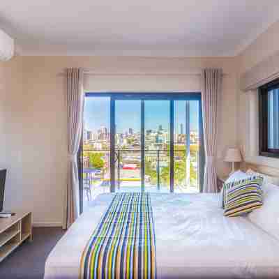 The Windsor, Hotel Rooms and Apartments, Brisbane Rooms