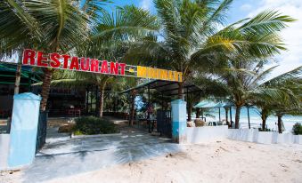 Quyet Thang Doc Let Hotel & Beach