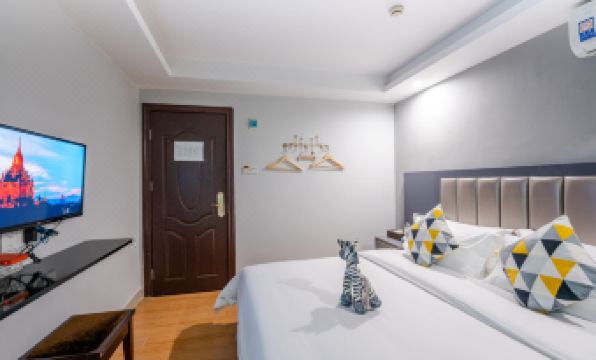 Shiyu Jinxin Hotel (Guangzhou Baiyun Railway Station Baixin Plaza)