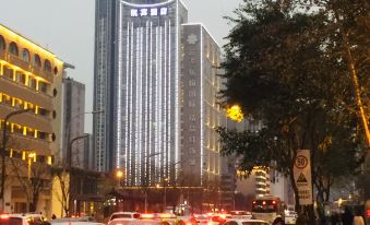 KaiBin Qingju Hotel (Jiuyanqiao Taikoo Li Store)