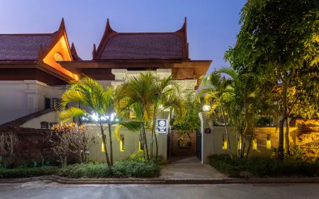 Yu Lin Xiao Zhu Inn Отели в г. Менхай