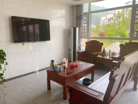 Chenyang Shuiyunjian Homestay Отели рядом с достопримечательностью «Xiandaohu Xianhu Gallery»