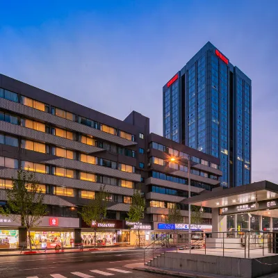 Homeinn Plus Hotel (Chengdu Southwest Jiaotong University Shawan Subway Station) Hotels near Jinniu