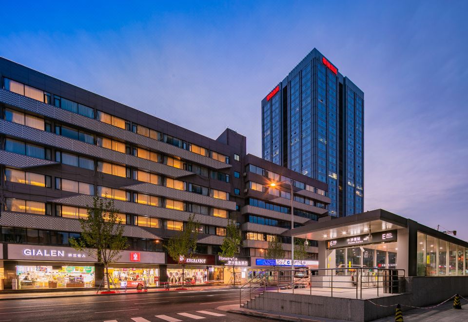 hotel overview picture
