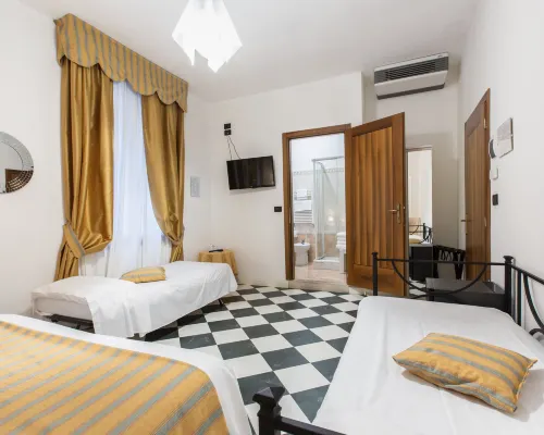 Guesthouse Alloggi Agli Artisti Hotels in Venice